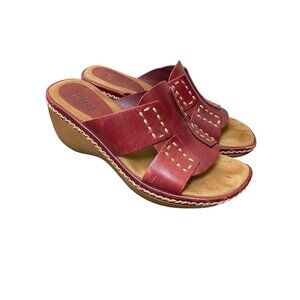 Uffizi Red Leather Wedge Sandals Size 8 M Slip on Classic Made In Brazil